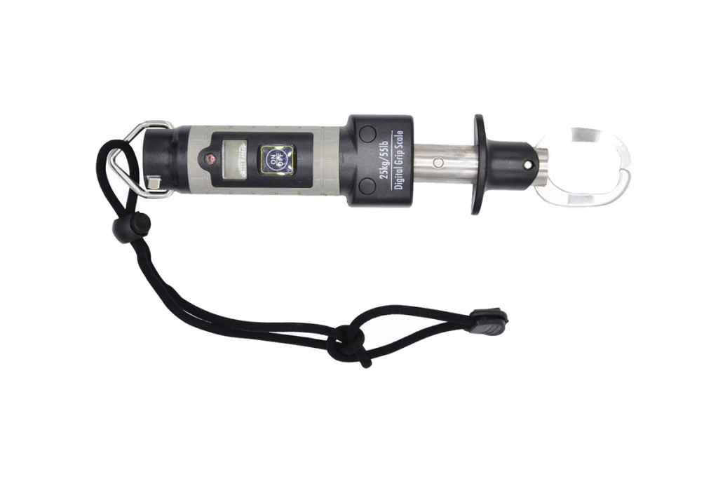 Predator-Z Halkiemelő, digitális mérleggel 25 kg/55 lb, 23 cm